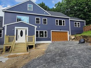 27 Walden Pond Ave, Saugus, MA 01906