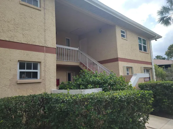 1536 SE Royal Green Cir #101, Port Saint Lucie, FL 34952