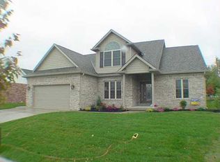 2496 Wyndham Pl, Columbus, IN 47203