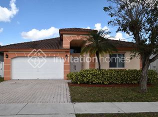 13237 SW 52nd St, Hollywood, FL 33027