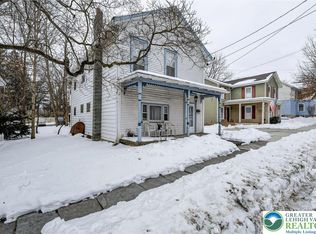 10 E Harrison St, Tunkhannock, PA 18657