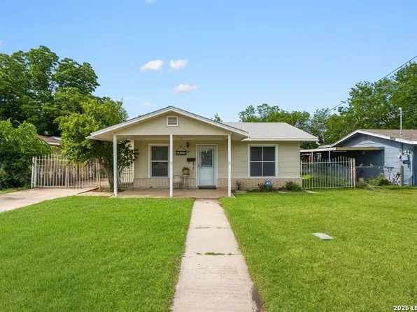 3627 W Poplar St, San Antonio, TX 78228