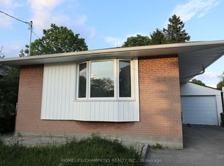 9 Stoney Creek Dr, Toronto, ON M1E 3L2