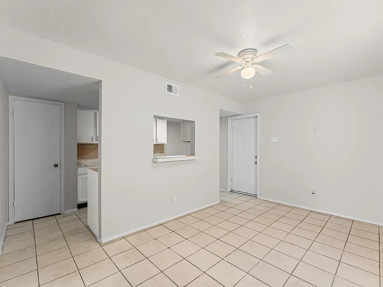 12206 Ormandy St — Photo 5