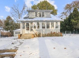 6778 Maple Ter, Wauwatosa, WI 53213