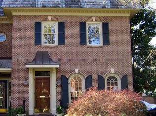 222 Perrin Pl, Charlotte, NC 28207