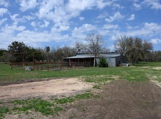 503 Stoneleigh Rd N, Center Pt, TX 78010