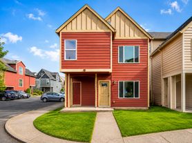 1517 SE 127th Ave, Portland, OR