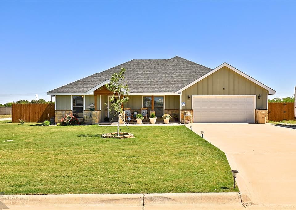 1st image of 226 Foxtrot Ln