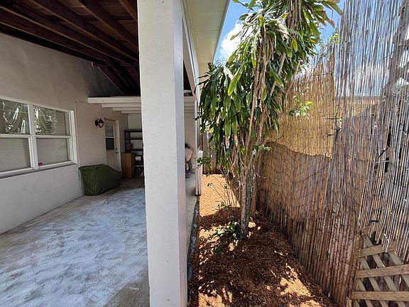 3rd image of 396 NW 46th Court