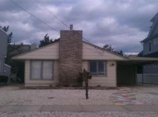 131 9th St, Avalon, NJ 08202