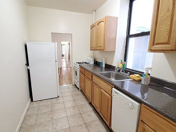 5th image of 28-09 38th St #2R