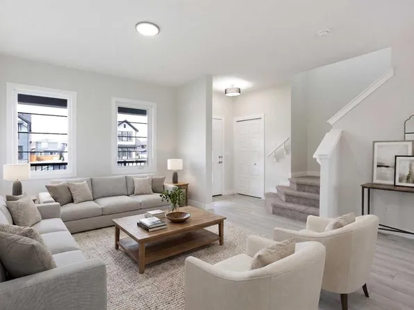 313 N Cobblestone Gate SW, Airdrie, AB T4B 5W4