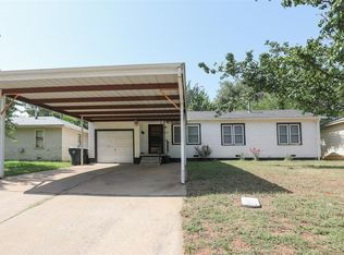 1033 S Holly Dr, Midwest City, OK 73110