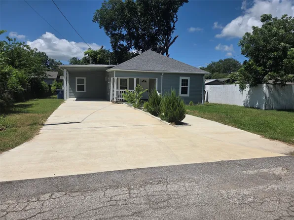 203 E Ann St, Kaufman, TX 75142