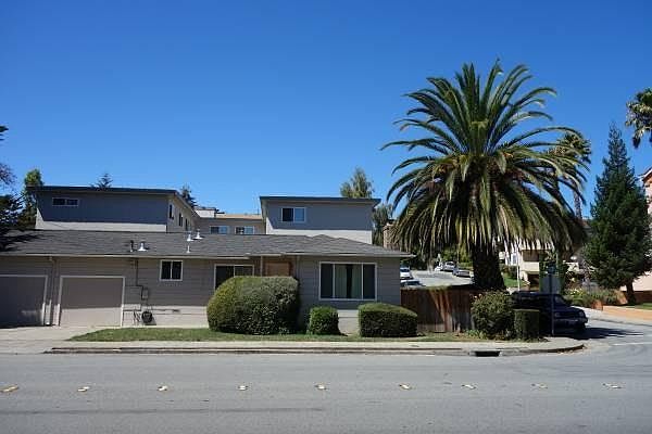 1st image of 55 E Poplar Ave