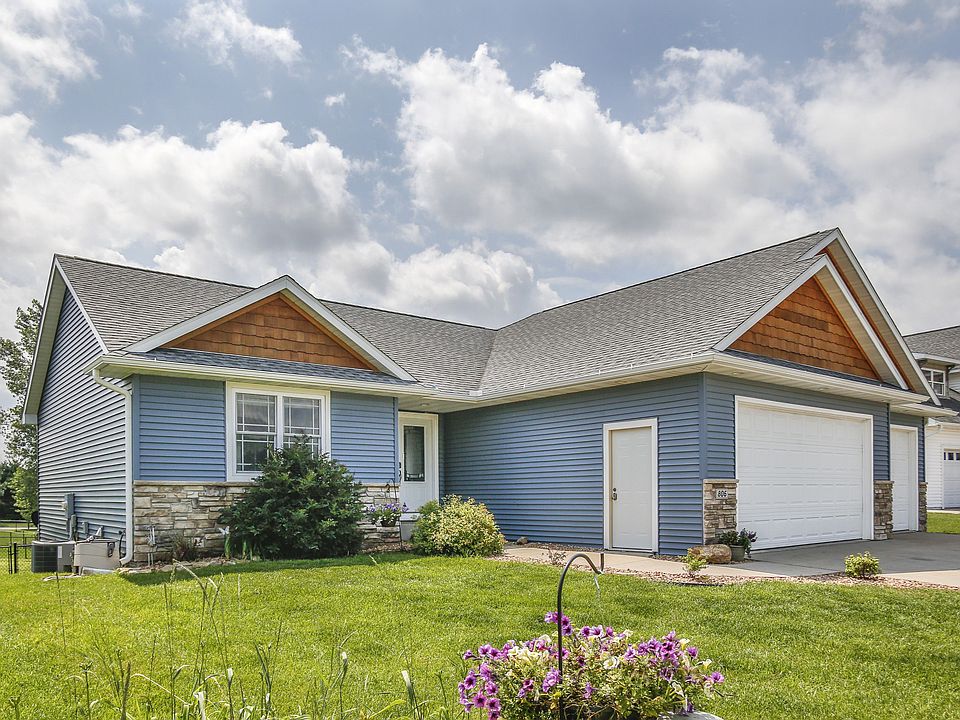 1st image of 806 Brentwood Cir