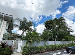 1423 Holly Heights Dr APT 13, Fort Lauderdale, FL 33304