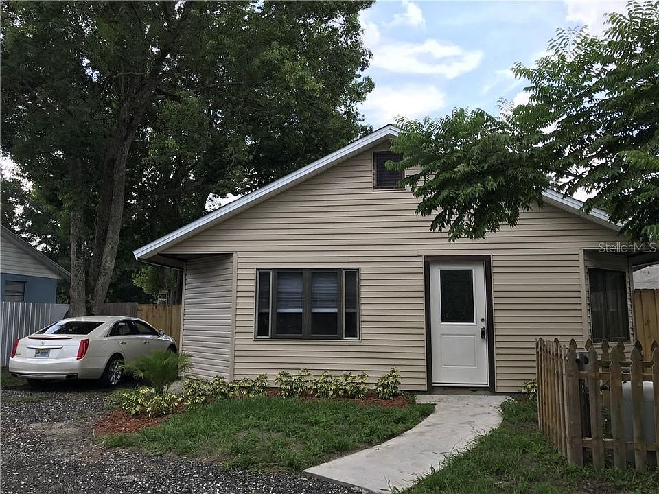 1st image of 23620 Sorrento Ave