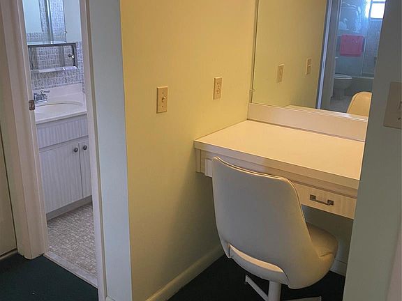 3rd image of 5100 SW 90th Avenue #312