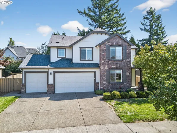 10634 SE Mirandol St, Happy Valley, OR 97086