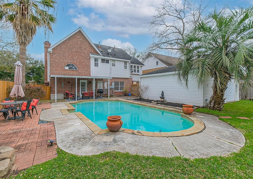 1st image of 8866 Chelsworth Dr