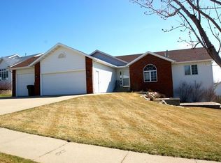 2615 Sharps Loop, Bismarck, ND 58503