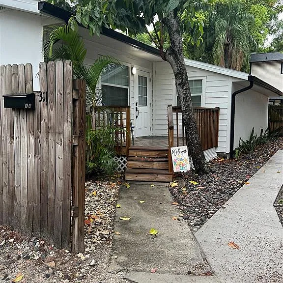 311 E Floribraska Ave #A — Photo 2
