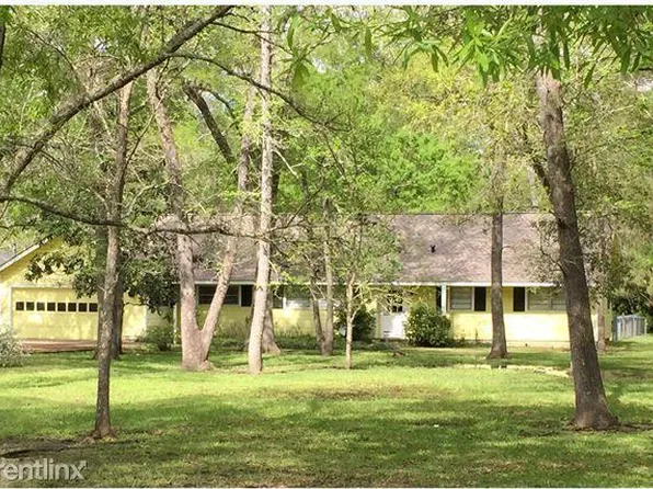 3115 Yupon St, Dickinson, TX 77539