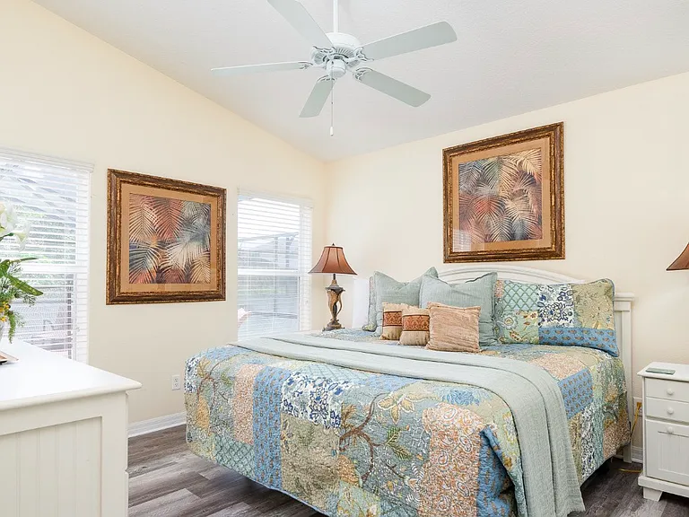 2178 Royal Ridge Dr — Photo 8