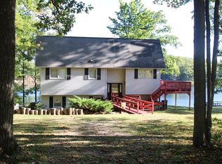 2110 Deer Lake Rd, Harrison, MI 48625