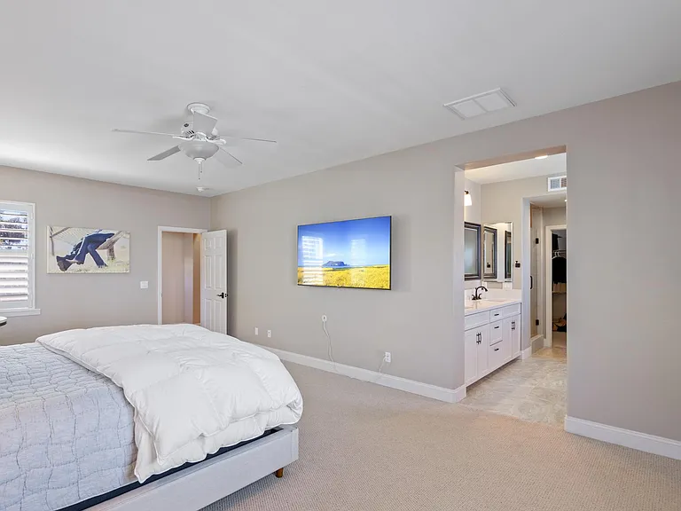 650 Sandside Ct — Photo 25