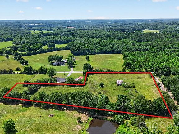 2nd image of 12491 Oak Grove Rd