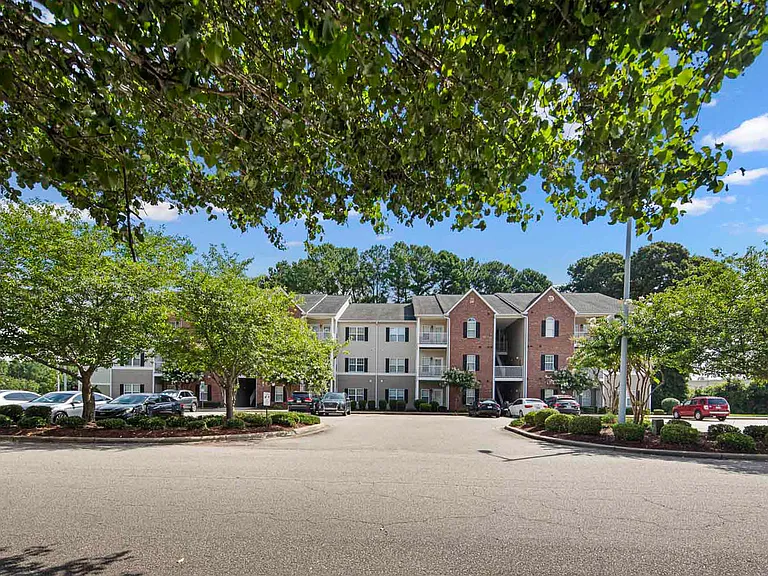 635 Marshtree Ln #1-206 — Photo 11