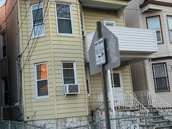 144 Stevens Ave, Jersey City, NJ 07305