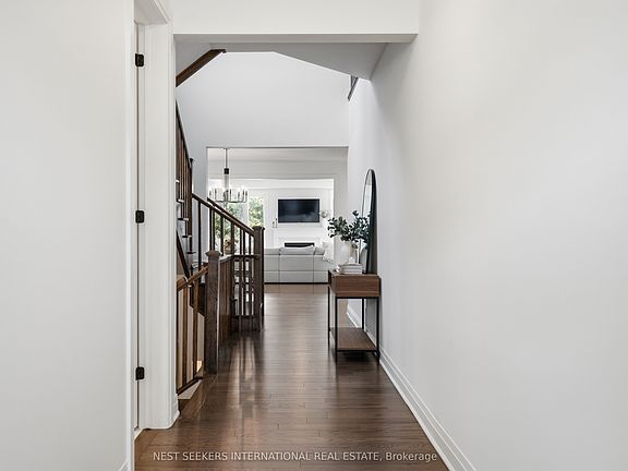 3rd image of 574 Mika St