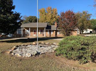 603 E 8th St, Chouteau, OK 74337