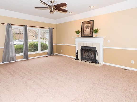 3rd image of 10964 Geist Woods North Dr