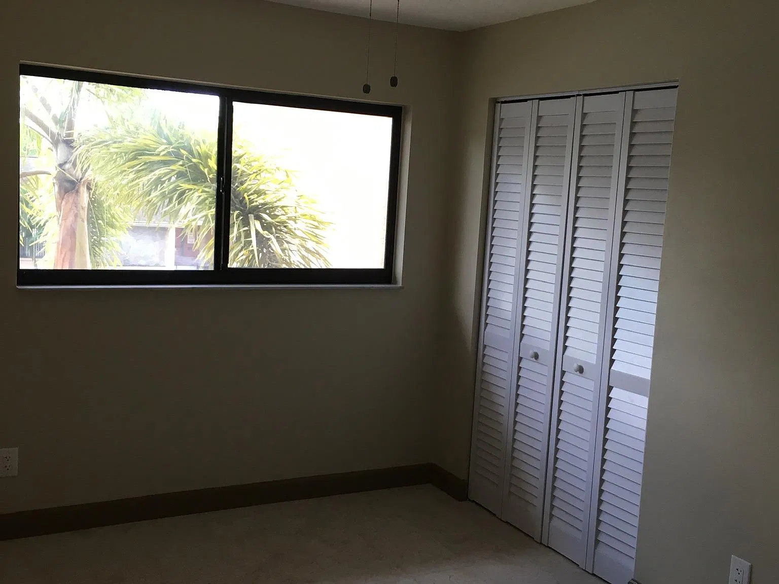 2 bed, 1140 sqft, $1,600 — Photo 2