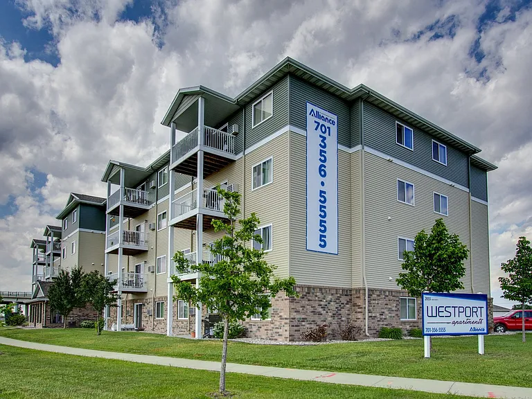 Westport Apartments — Photo 35