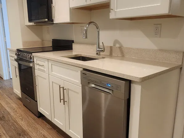 701 N Cleveland St APT 3, Arlington, VA 22201