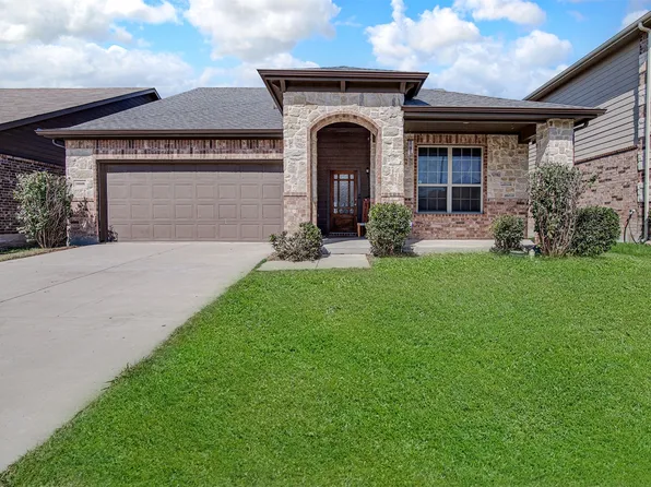 10608 Hartley Ln, Fort Worth, TX 76108