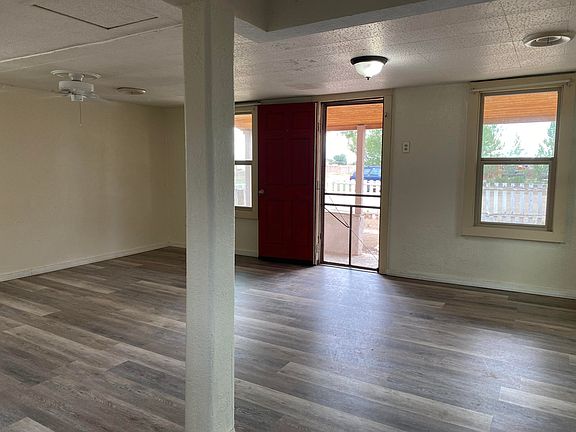 5th image of 614 Katherine Ave W