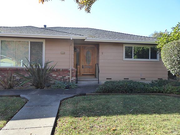 2nd image of 2454 Vallejo Street