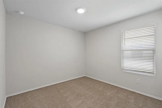 211 Whipporwill Ln — Photo 14