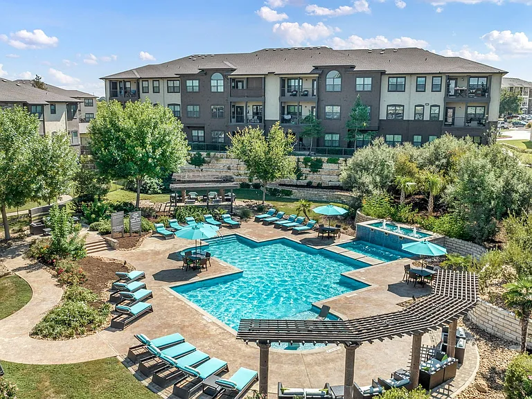Villas at Mira Loma — Photo 7