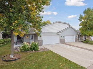 175 Morning Dr, Mayer, MN 55360