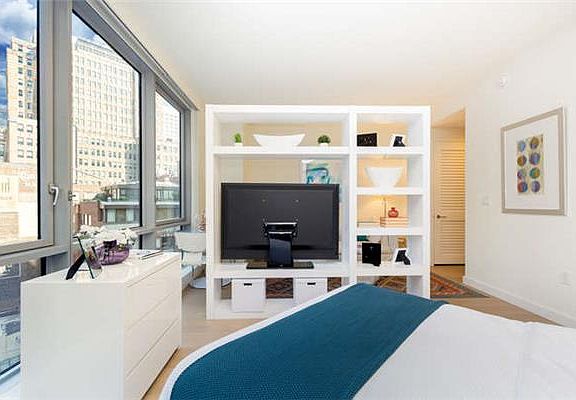3rd image of 160 Madison Ave APT 16F