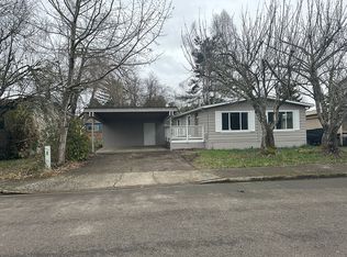 1687 SW Shelton St, Mcminnville, OR 97128