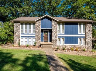 12200 Shawnee Forest Dr, Little Rock, AR 72212